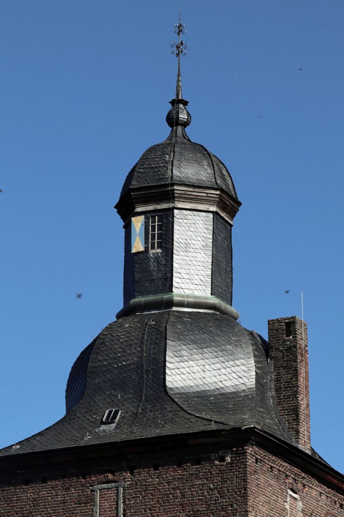 Kuppel Schlossturm Tüschenbroich