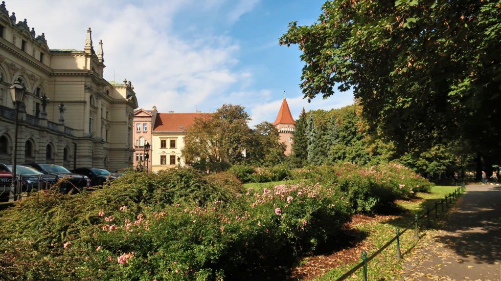 Am Slowacki Theater - Blick aufs Florianstor