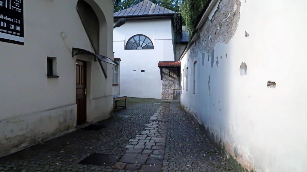 An der Remuh Synagoge Zugang zum Friedhof