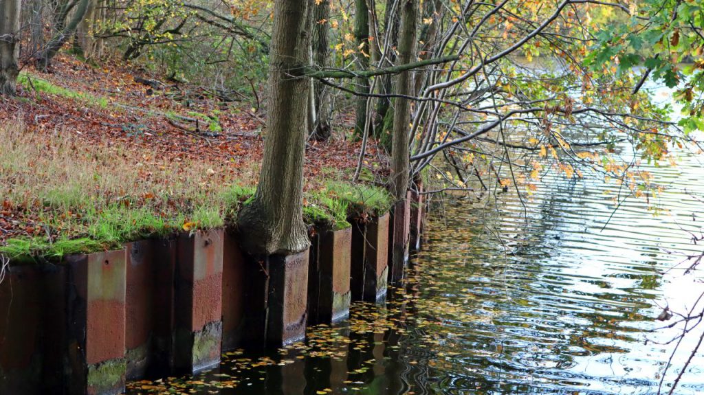 An der Unterführung zum Oberen Breyeller See