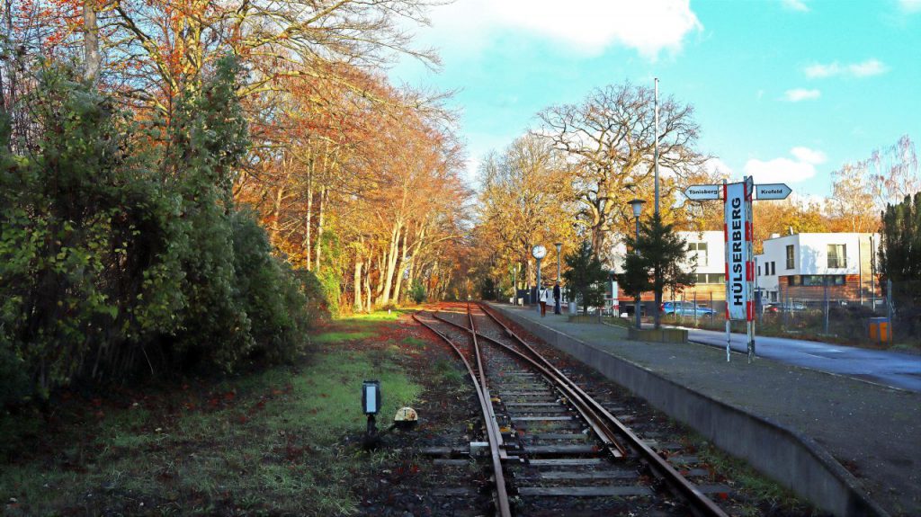Bahnsteig Hülserberg Bahnhof (Dampfzug Schluff)