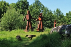 Wächter und Kanadagänse Landschaftspark Hombroich
