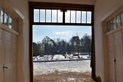 Blick von der Orangerie in den Park