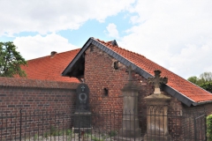 Alte Grabsteine Friedhof Millen