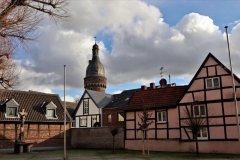 Blick von St. Martinus zum Juddeturm