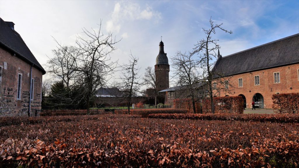 Juddeturm und Burg Friedesturm