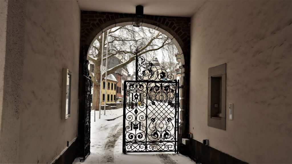 Eingang Innenhof Rathaus