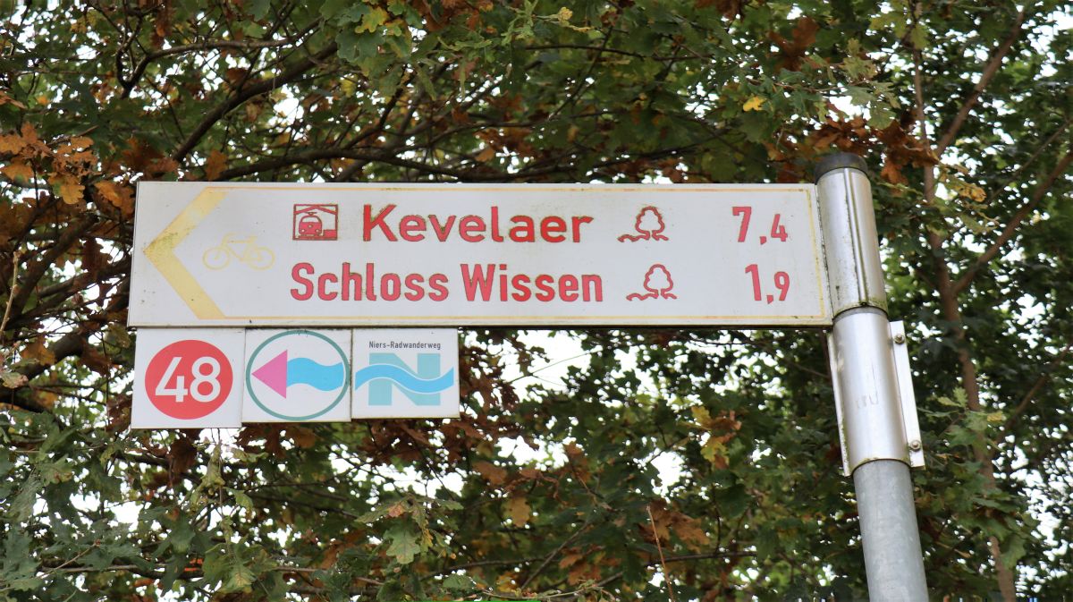 Schild am Niersweg