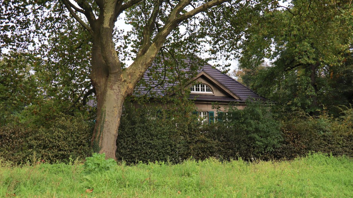 Herrschaftliches Haus Nähe Niersschleuse