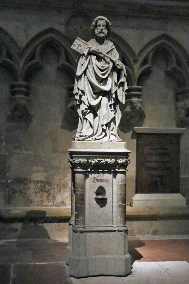 St. Petrus Statue Regensburger Dom