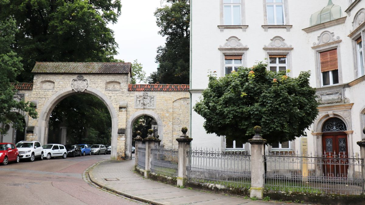 Schloss Tor