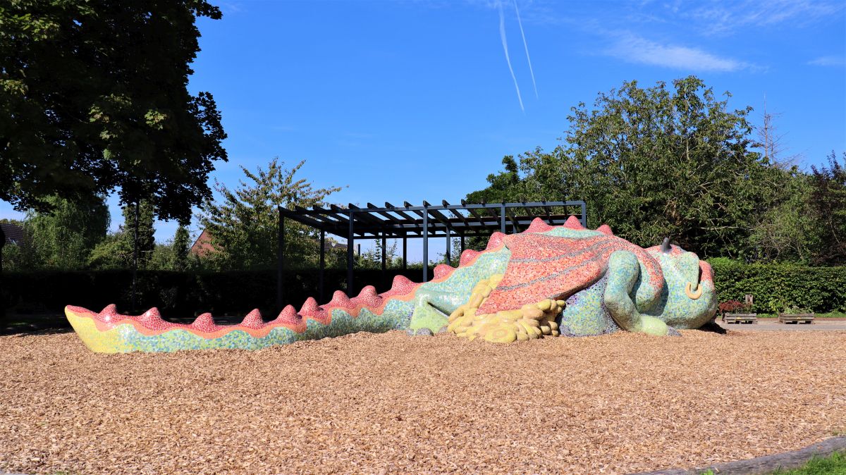 Kletterdrachen Skulptur