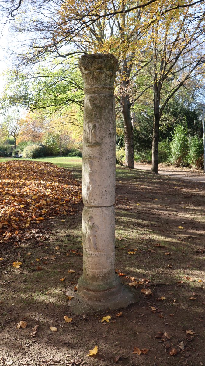 Römische Jupitersäule im Ziegelweiherpark