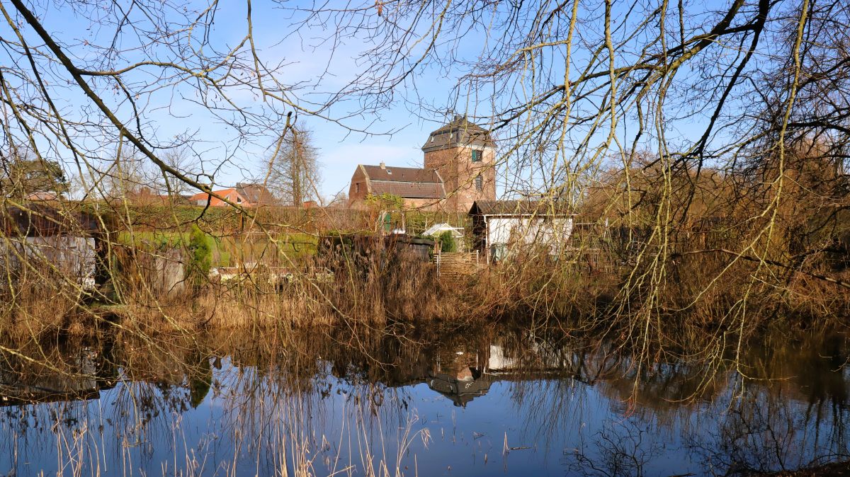 Blick auf den Issumerturm von "Am Mühlenhof"