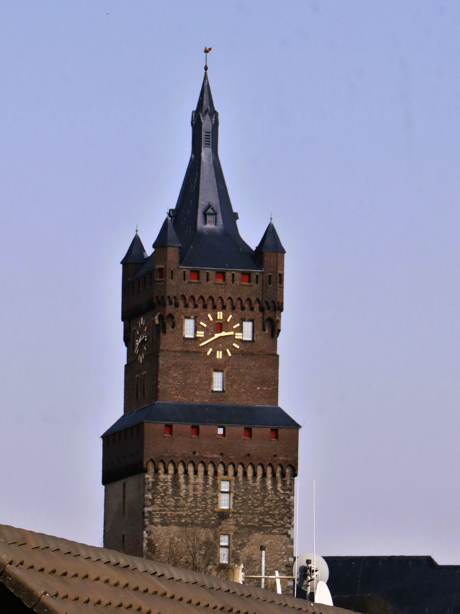 Turm der Schwanenburg