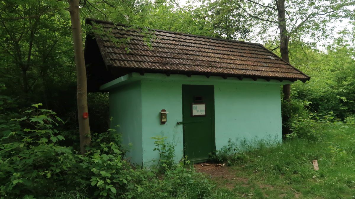 Fledermausquartier am Obstwanderweg