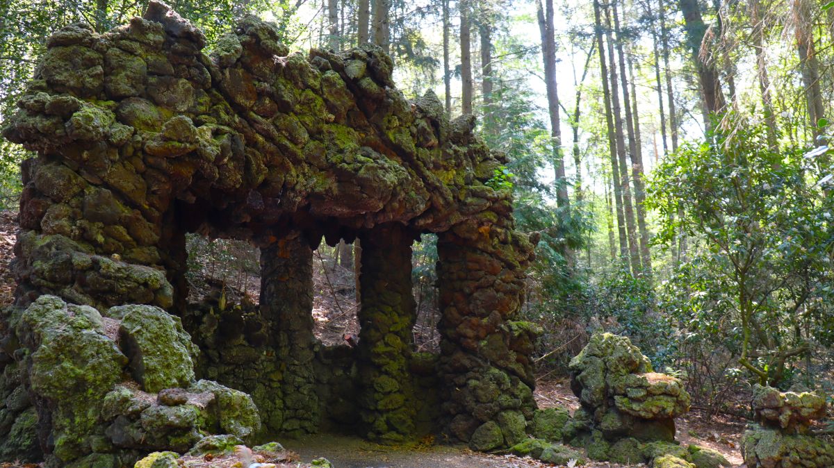 Grotte am ehemaligen Klostergelände